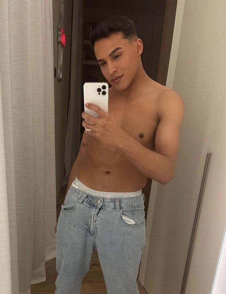 Chico busca chica en Valencia: 