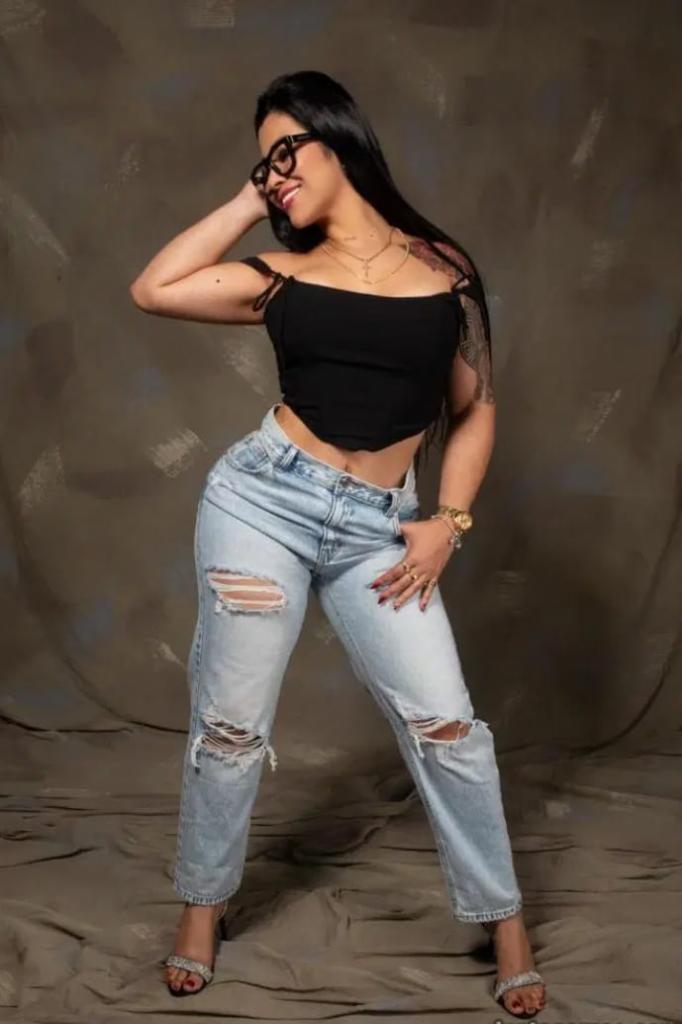 Chica busca chico en Sevilla: 