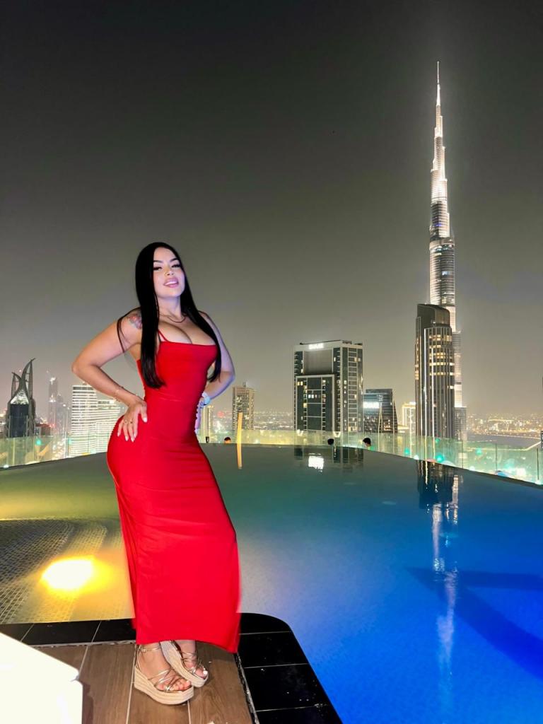 643511884: Chica busca chico en Menorca