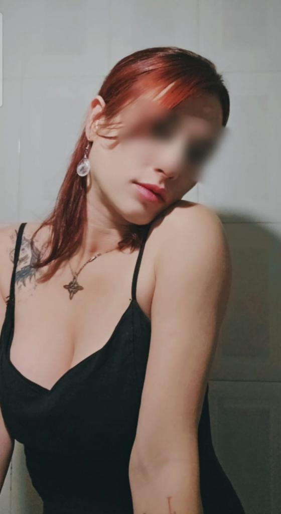 Chica busca chico en Almería: 