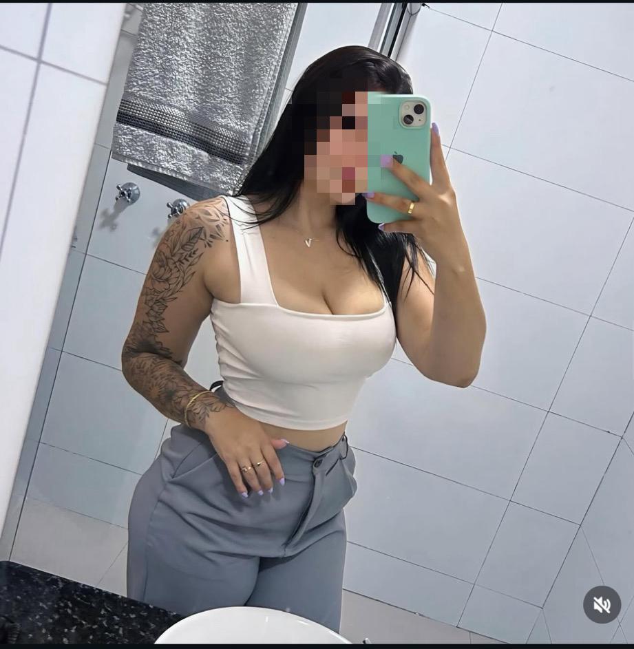 670733362: Chica busca chico en Madrid