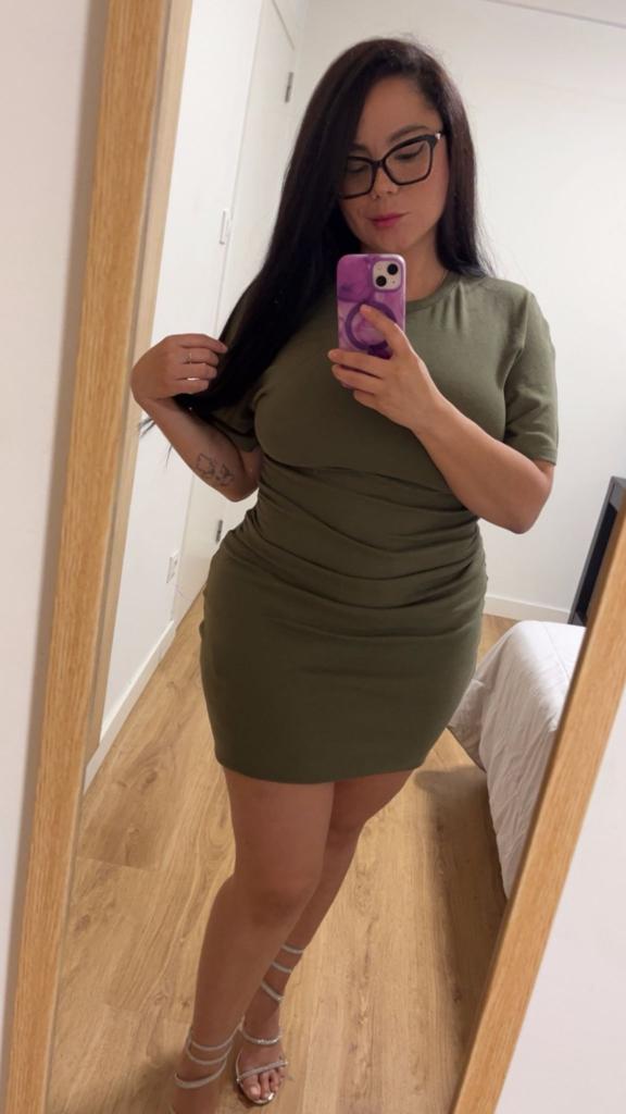 603233970: Chica busca chico en La Coruña