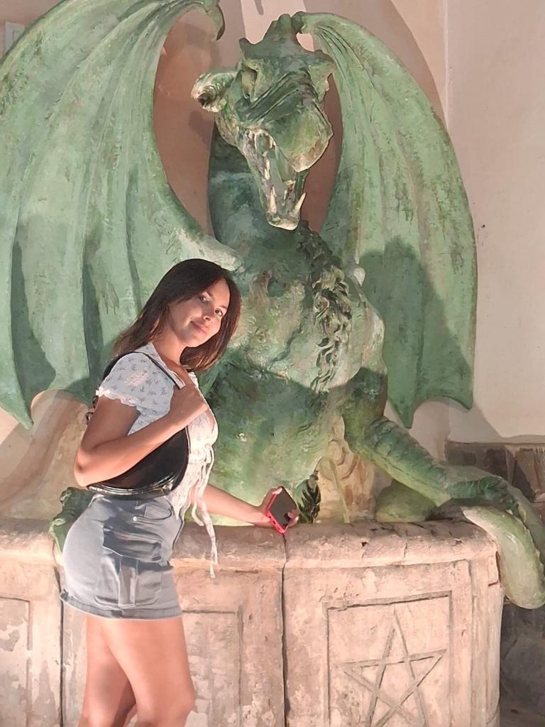 Chica busca chico en Almería: 