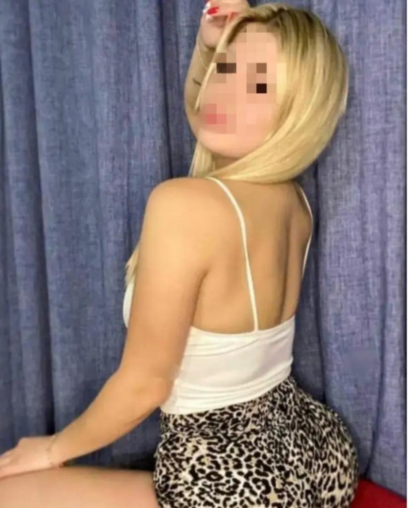 Chica busca chico en Granada: 