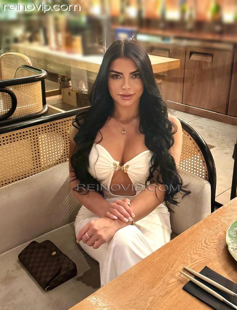 653268066: Chica busca chico en Mallorca