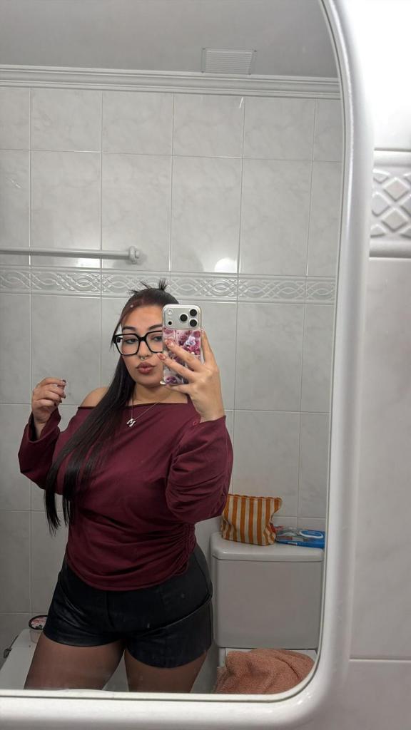 Chica busca chico en Cantabria: 