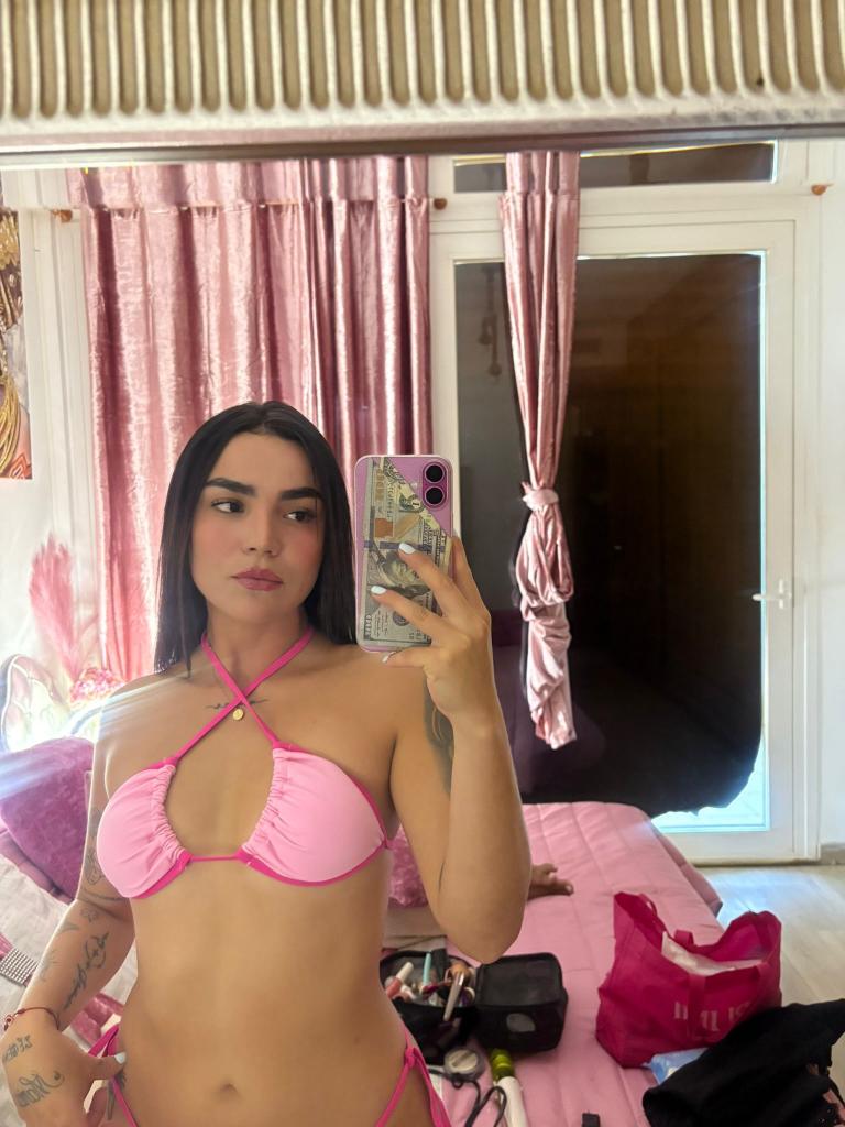 Chica busca chico en Barcelona: 