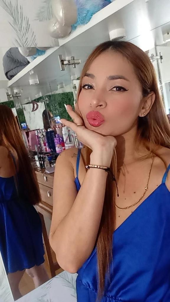 Chica busca chico en Murcia: 