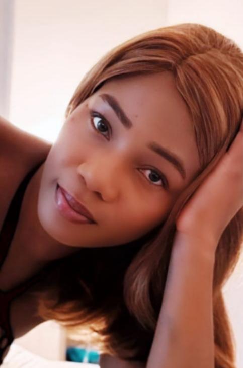 Chica busca chico en Barcelona: 