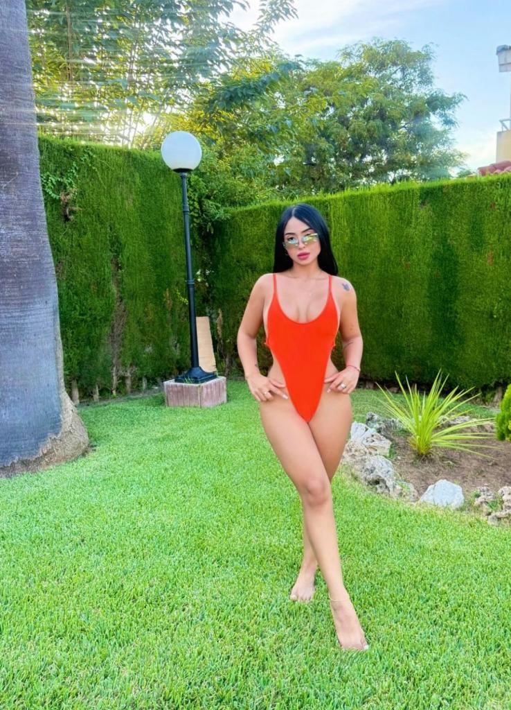 Chica busca chico en Tenerife: 