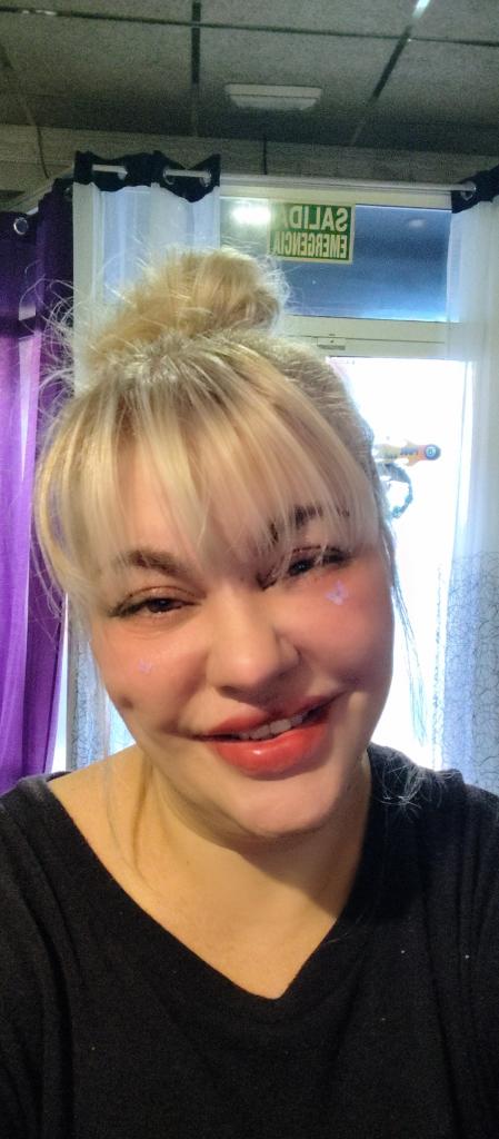 Chica busca chico en Alicante: 