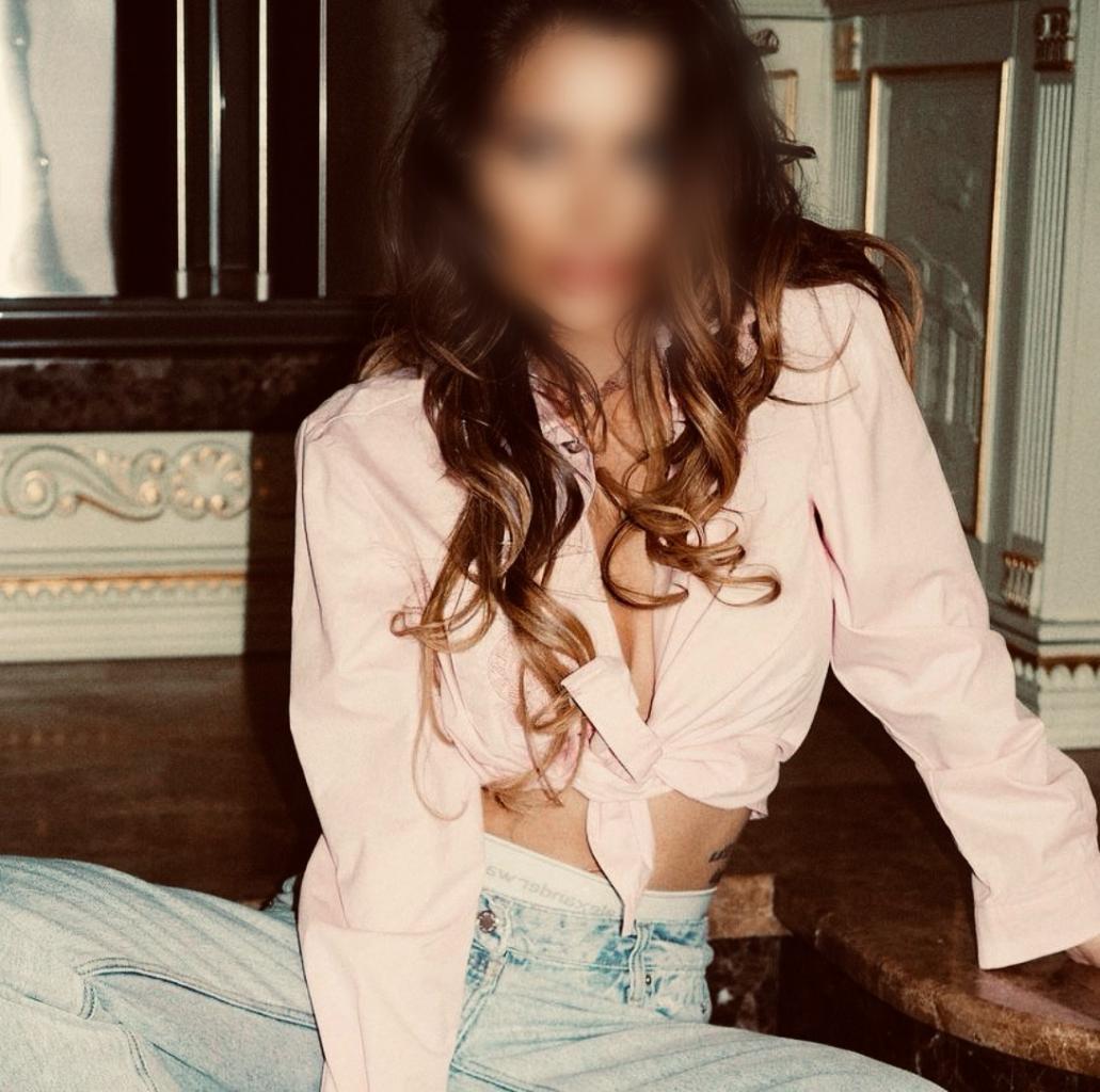 Chica busca chico en Málaga: Chica busca chico