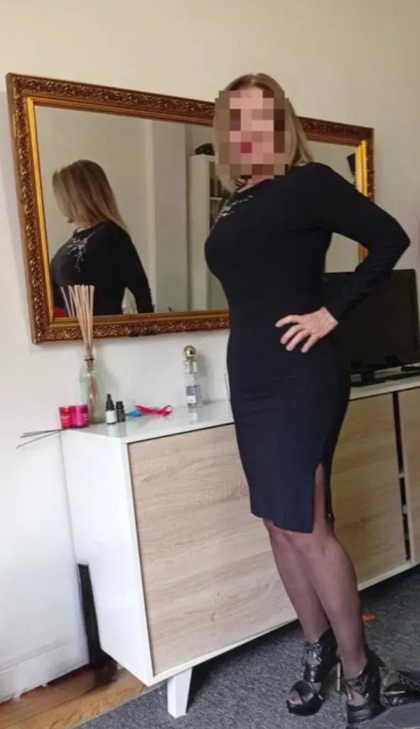 Chica busca chico en Orense: 