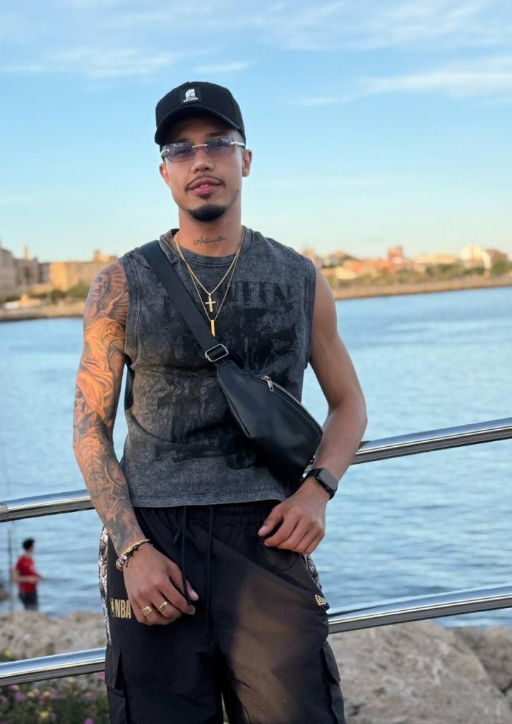 Chico busca chica en Mallorca: 