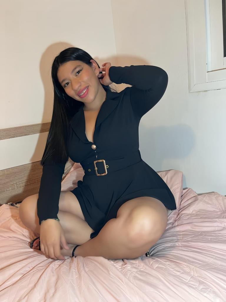 Chica busca chico en Cádiz: 