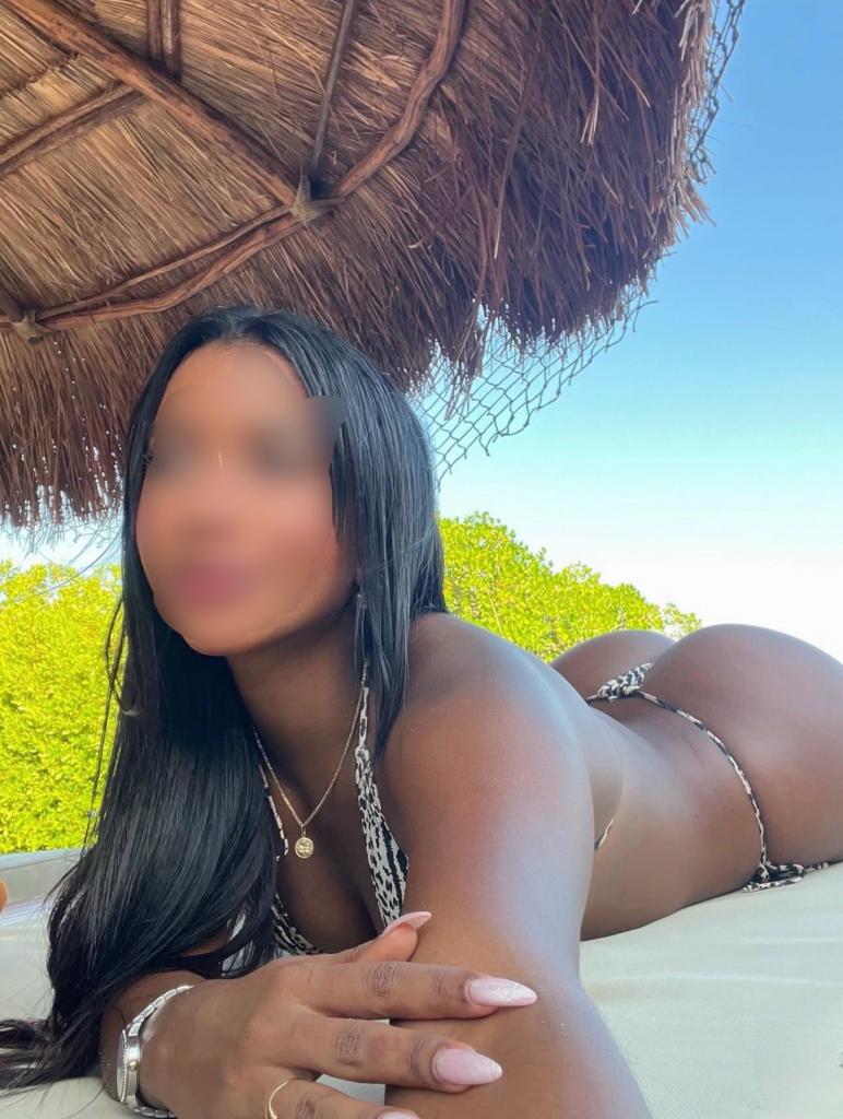 684620715: Chica busca chico en Asturias