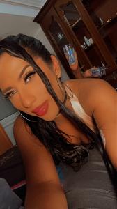 634313790: Transexual en Orense