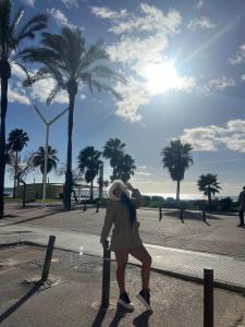 613313865: Chica busca chico en Mallorca