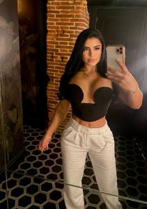 653268066: Chica busca chico en Mallorca