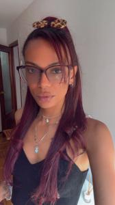 692189773: Chica busca chico en Asturias