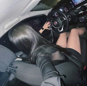 674209317: Chica busca chico en Málaga