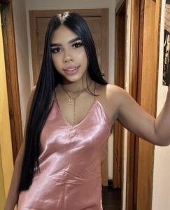 676463299: Chica busca chico en Pontevedra