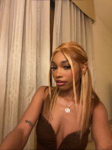 627148075: Chica busca chico en Málaga