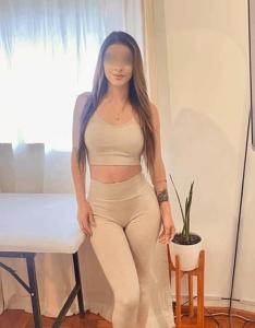 655781667: Chica busca chico en La Coruña