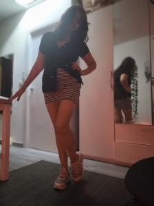 697317494: Chica busca chico en Madrid