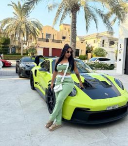 643740405: Chica busca chico en Almería