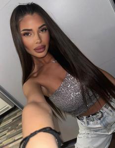 612265668: Chica busca chico en Málaga