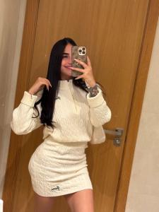 654429331: Chica busca chico en Madrid