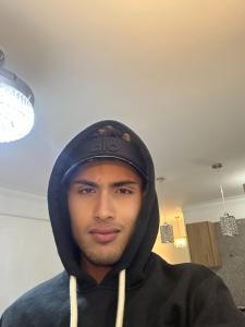 603484045: Chico busca chica en Madrid