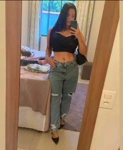 633031282: Chica busca chico en Barcelona