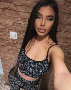 612265668: Chica busca chico en Málaga