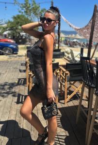 612265668: Chica busca chico en Málaga