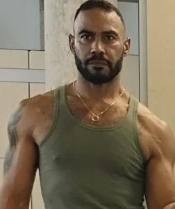 685937752: Chico busca chica en Barcelona