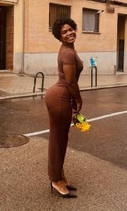 627572377: Chica busca chico en Madrid