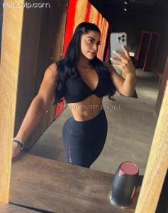 653268066: Chica busca chico en Mallorca