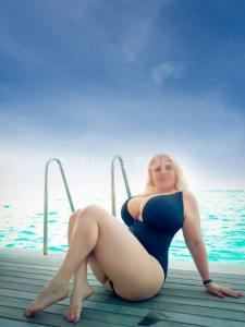 658503267: Chica busca chico en Barcelona