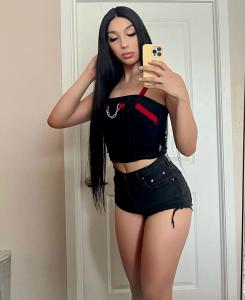 603957881: Chica busca chico en Tarragona