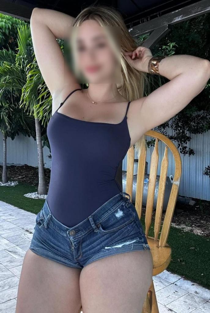 Chica busca chico en Orense: 