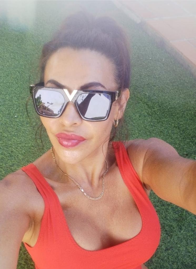 643507085: Chica busca chico en Málaga