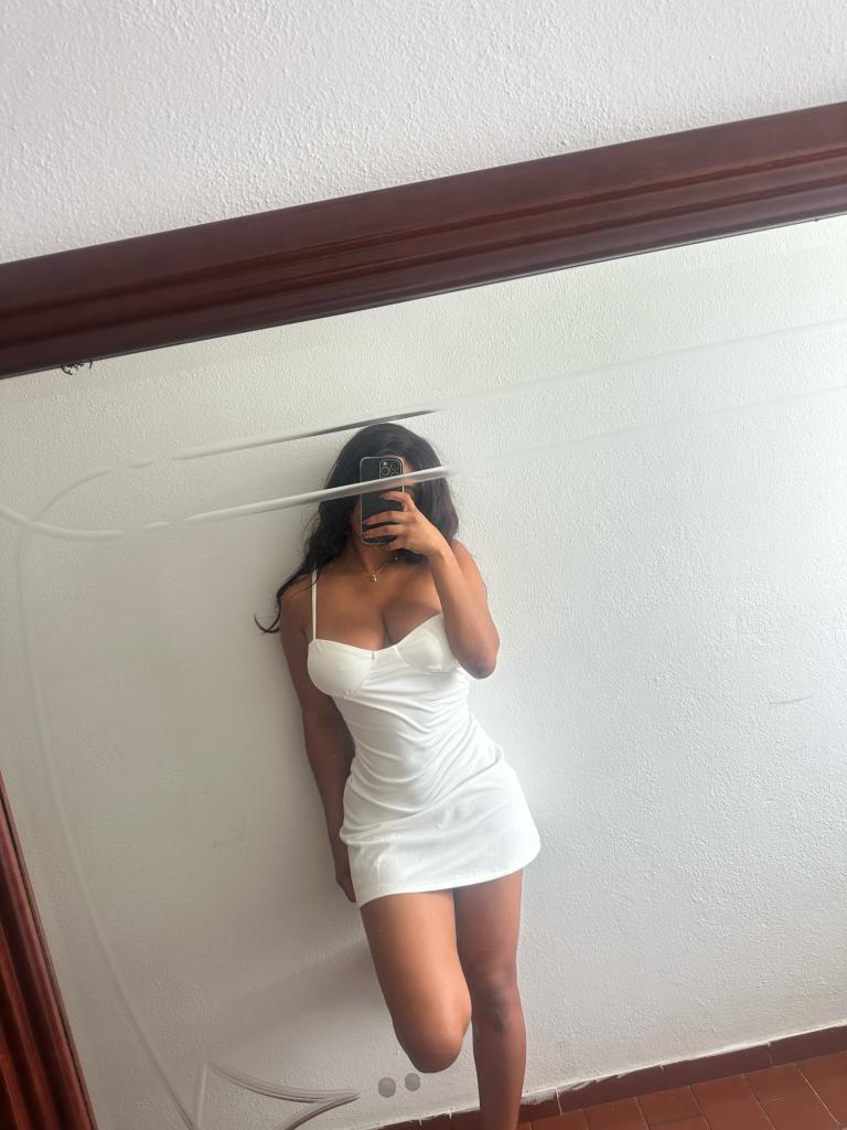 610326503: Chica busca chico en Badajoz