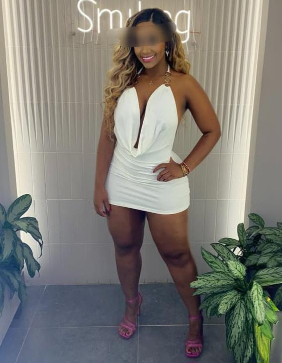 Chica busca chico en Menorca: 