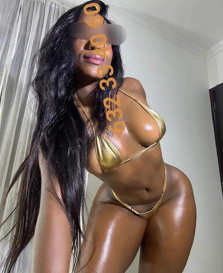 Chica busca chico en Orense: 