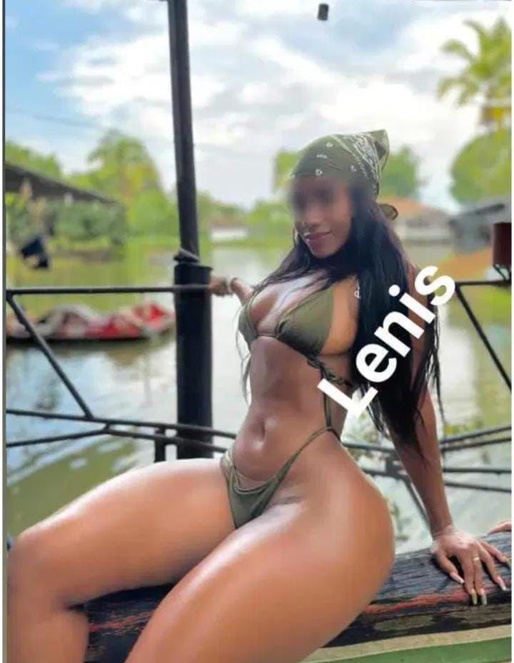 632334060: Chica busca chico en Orense