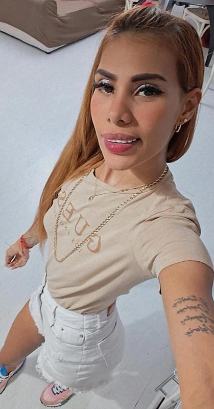 614840511: Chica busca chico en Cádiz