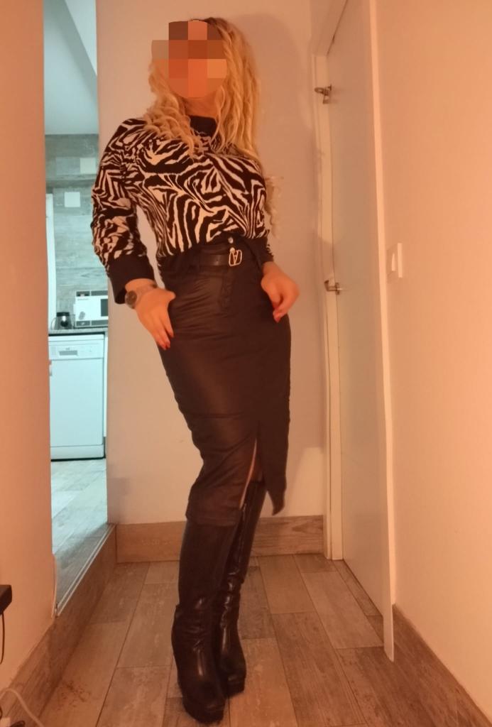 614986328: Chica busca chico en Madrid