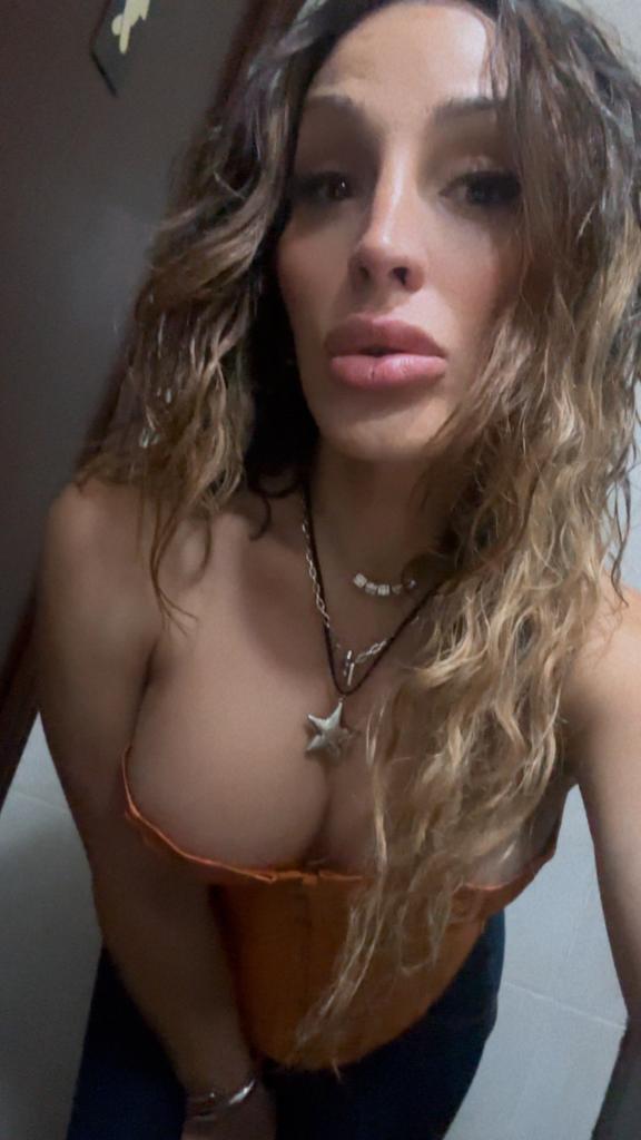 637956442: Travesti en Barcelona